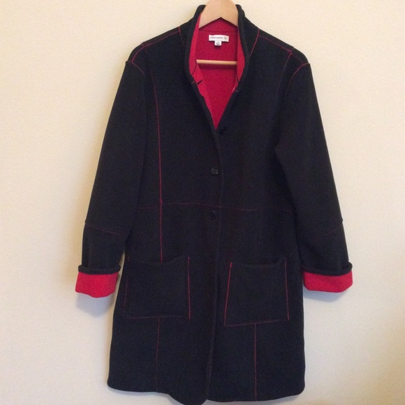 Susan Graver Jackets & Blazers - Susan Graver Black/Red Buttoned Fleece Duster M